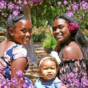 Meet your Posher, Carina